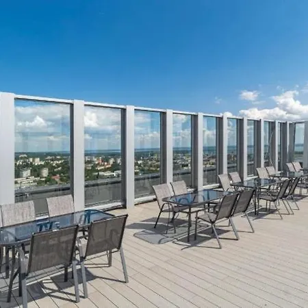 Hanza Tower Casino & Pool & Jacusi & Sauna *